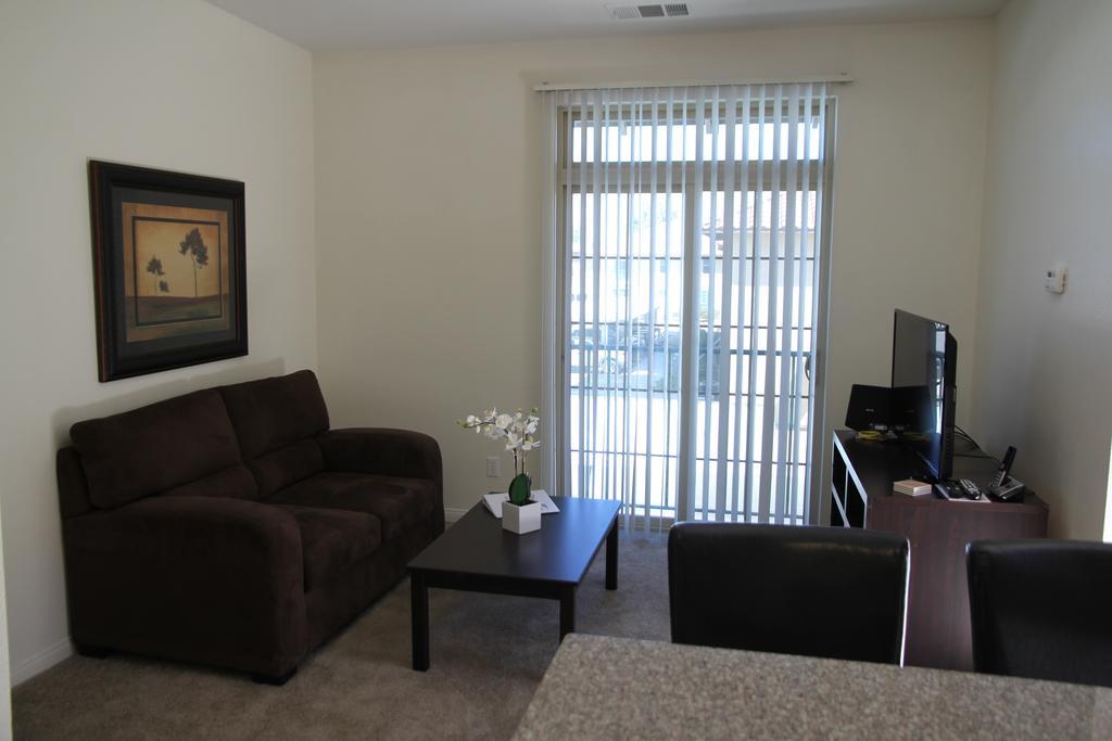 On-Base Suites Fort Irwin Luaran gambar